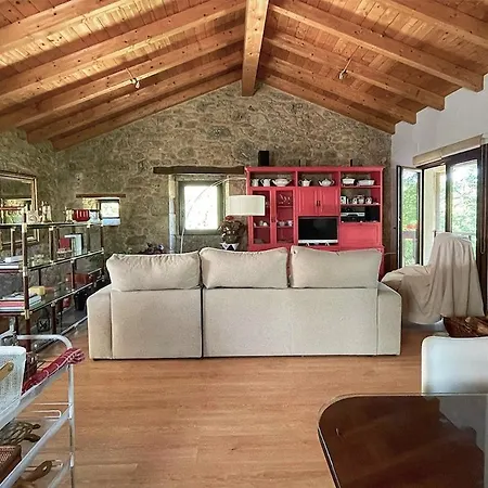 Casa Do Vigairo, En Plena Ribeira Sacra *