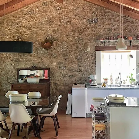 Casa Do Vigairo, En Plena Ribeira Sacra Casa de Férias *