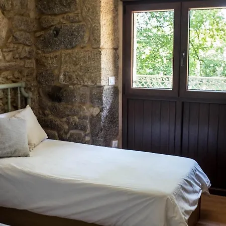 Casa Do Vigairo, En Plena Ribeira Sacra