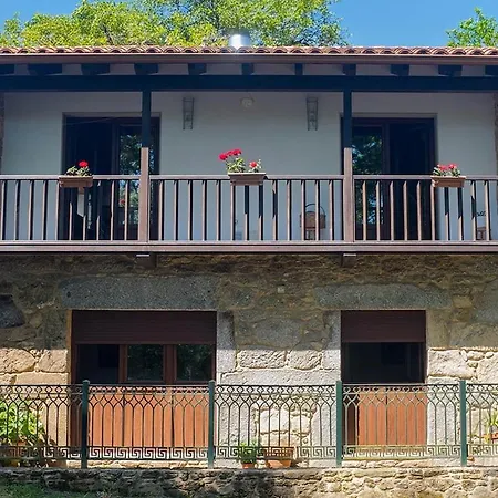 Casa de Férias Casa Do Vigairo, En Plena Ribeira Sacra